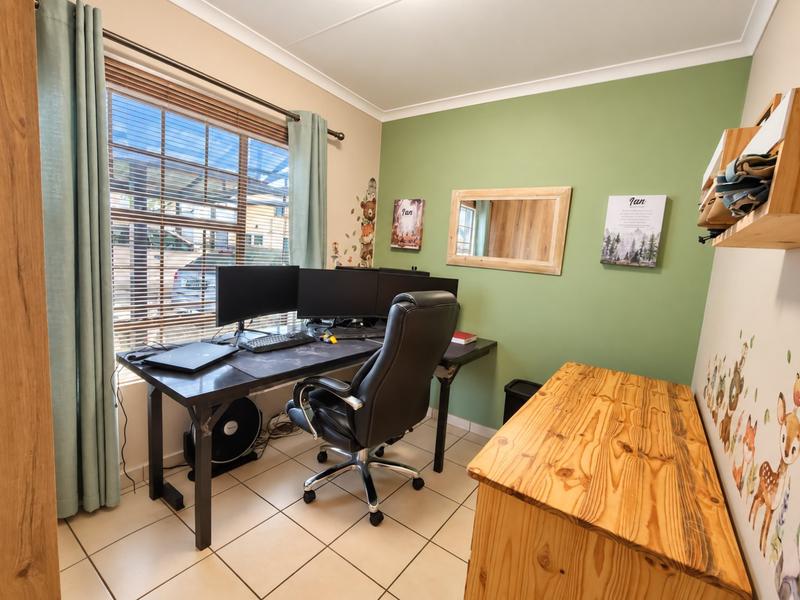 3 Bedroom Property for Sale in Ngwenya River Estate North West